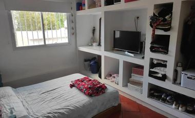 Casa en venta - 4 Dormitorios 2 Baños - Garín