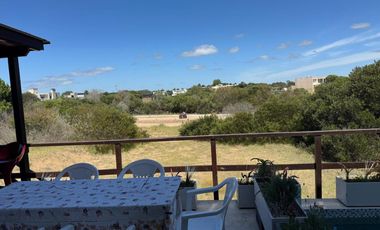 Casa en venta - 4 Dormitorios 2 Baños - Pinamar