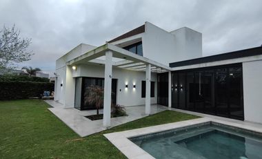 VENTA CASA BARRIO SANTA JUANA