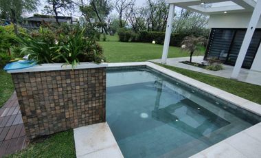 VENTA CASA BARRIO SANTA JUANA