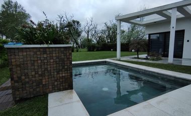 VENTA CASA BARRIO SANTA JUANA