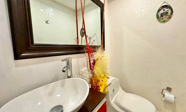 Vendo Apto Penthouse Remodelado En Laureles.