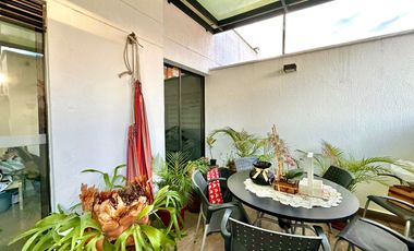 Vendo Apto Penthouse Remodelado En Laureles.