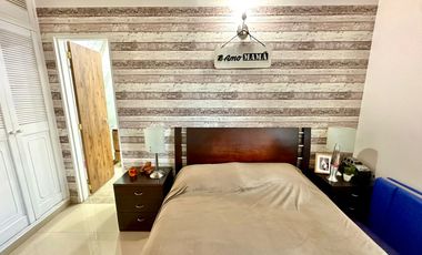 Vendo Apto Penthouse Remodelado En Laureles.