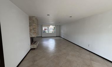 Venta de casa Casa, bosques de los encinos, Modelo Encino