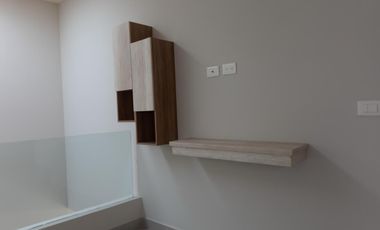 CASA EN VENTA EN LOMAS DE LA RIOJA
