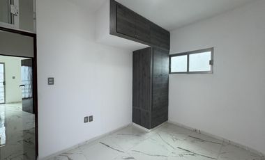 CASA EN VENTA EN LOMAS DE LA RIOJA / MÚSICAS