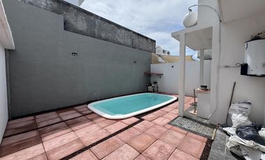 CASA EN VENTA EN LOMAS DE LA RIOJA / MÚSICAS