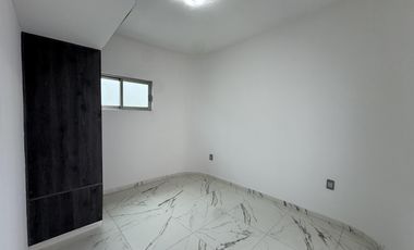 CASA EN VENTA EN LOMAS DE LA RIOJA / MÚSICAS
