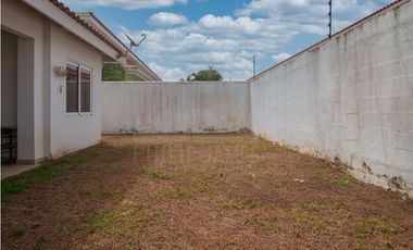 Remate: Venta de Casa en Versalles, Ph Reservas de Versalles.