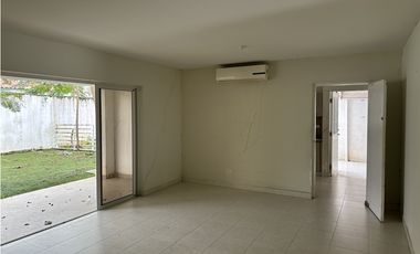 Venta de Casa en Costa Sur, PH Quintas de Versalles