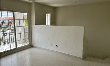 Venta de Casa en Costa Sur, PH Quintas de Versalles