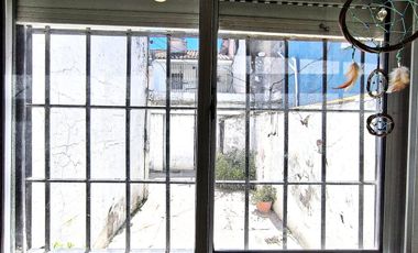 PH 3 Ambientes San Cayetano con Patio Luminoso