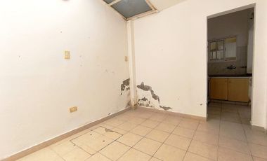 PH 3 Ambientes San Cayetano con Patio Luminoso