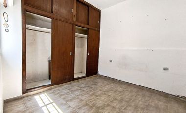 PH 3 Ambientes San Cayetano con Patio Luminoso