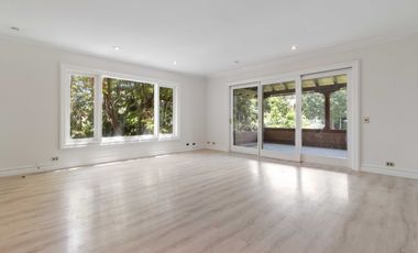 Casa en arriendo en LAS CONDES