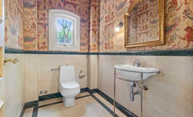 Casa en arriendo en LAS CONDES