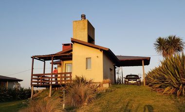 CASA  3 AMBIENTES APTA CREDITO MIRAMAR