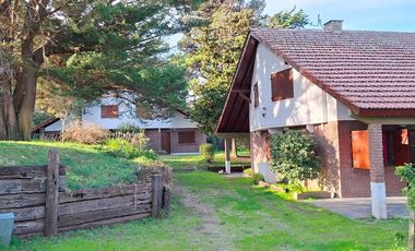 Complejo de Cabañas en Venta en Villa Gesell norte