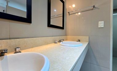 OFICINA VENTA Congreso 5 amb 2 cocheras 176m RENTA