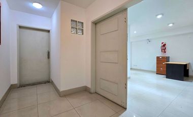 OFICINA VENTA Congreso 5 amb 2 cocheras 176m RENTA