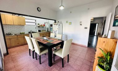 CASA VENTA AVELLANEDA 3 DORMITORIOS APTA CREDITO