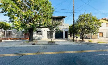 CASA VENTA AVELLANEDA 3 DORMITORIOS APTA CREDITO