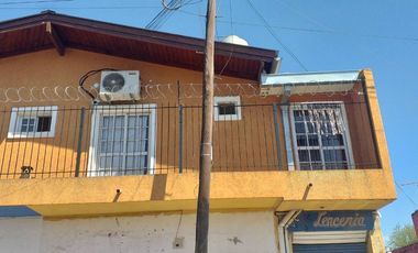 VENTA DEPARTAMENTOS 3AMB/2 UNID. + 3 LOCALES JCP