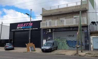 VENTA EDIFICIO DEPOSITO Y 2 DEPARTAMENTOS 3 AMBS