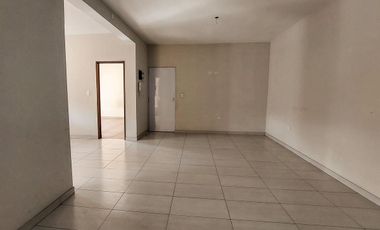 VENTA EDIFICIO DEPOSITO Y 2 DEPARTAMENTOS 3 AMBS