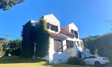 Venta casa 5 amb c/pileta - Sierra de Los Padres