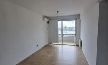 ALQUILER DEPTO 3 AMB CON COCHERA FLORIDA ESTE