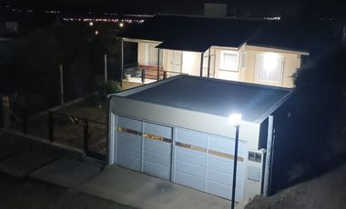 SE VENDE CASA ALTOS DEL PORTEZUELO