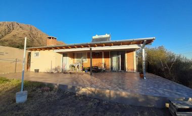 SE VENDE CASA ALTOS DEL PORTEZUELO