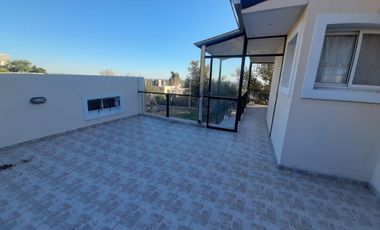 SE VENDE CASA ALTOS DEL PORTEZUELO