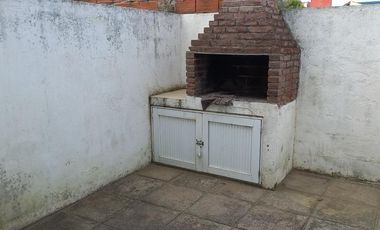 Departamento en venta - 2 dormitorios 1 baño - terraza - 70 mts2 - Las Toninas