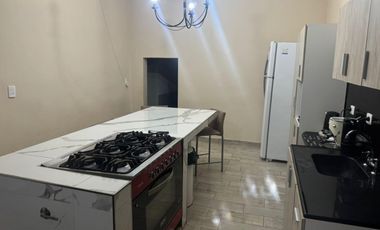 Casa en venta - 2 Dormitorios 3 Baños - Cochera - 143Mts2 - Villa Ballester