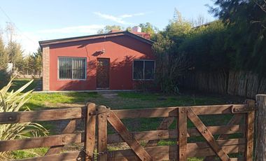 Casa en venta - 3 Dormitorios 1 Baño - Cañuelas