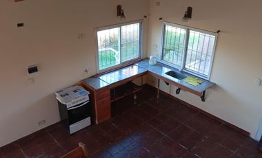 Casa en venta - 3 Dormitorios 1 Baño - Cañuelas