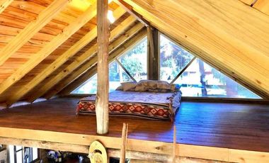 CASA ESTILO CABAÑA EN LA CALETA