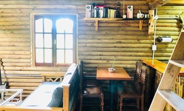 CASA ESTILO CABAÑA EN LA CALETA