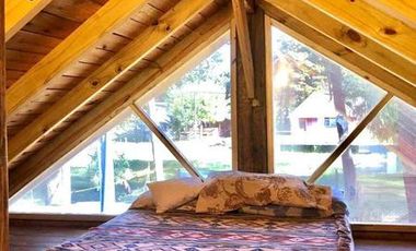 CASA ESTILO CABAÑA EN LA CALETA