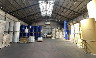 Venta Depósito de 750 m2 cubiertos en Sarandi