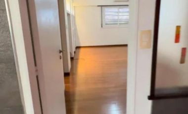 Departamento en venta - 3 Dormitorios 2 Baños - Lomas de Zamora