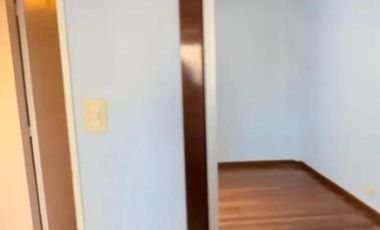 Departamento en venta - 3 Dormitorios 2 Baños - Lomas de Zamora