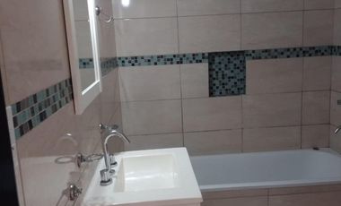 Casa en venta - 3 dormitorios 1 baño - 200mts2  - Florencio Varela