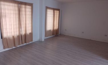 Casa en venta - 3 dormitorios 1 baño - 200mts2  - Florencio Varela