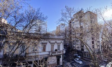 Departamento en venta - 2 dormitorios 1 baño - 70mts2 - La Plata