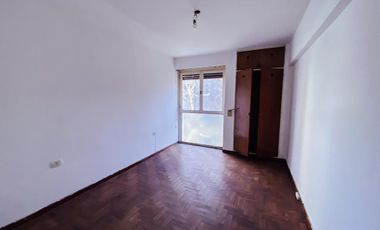 Departamento en venta - 2 dormitorios 1 baño - 70mts2 - La Plata