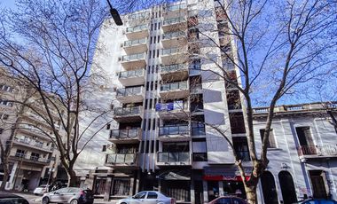 Departamento en venta - 2 dormitorios 1 baño - 70mts2 - La Plata